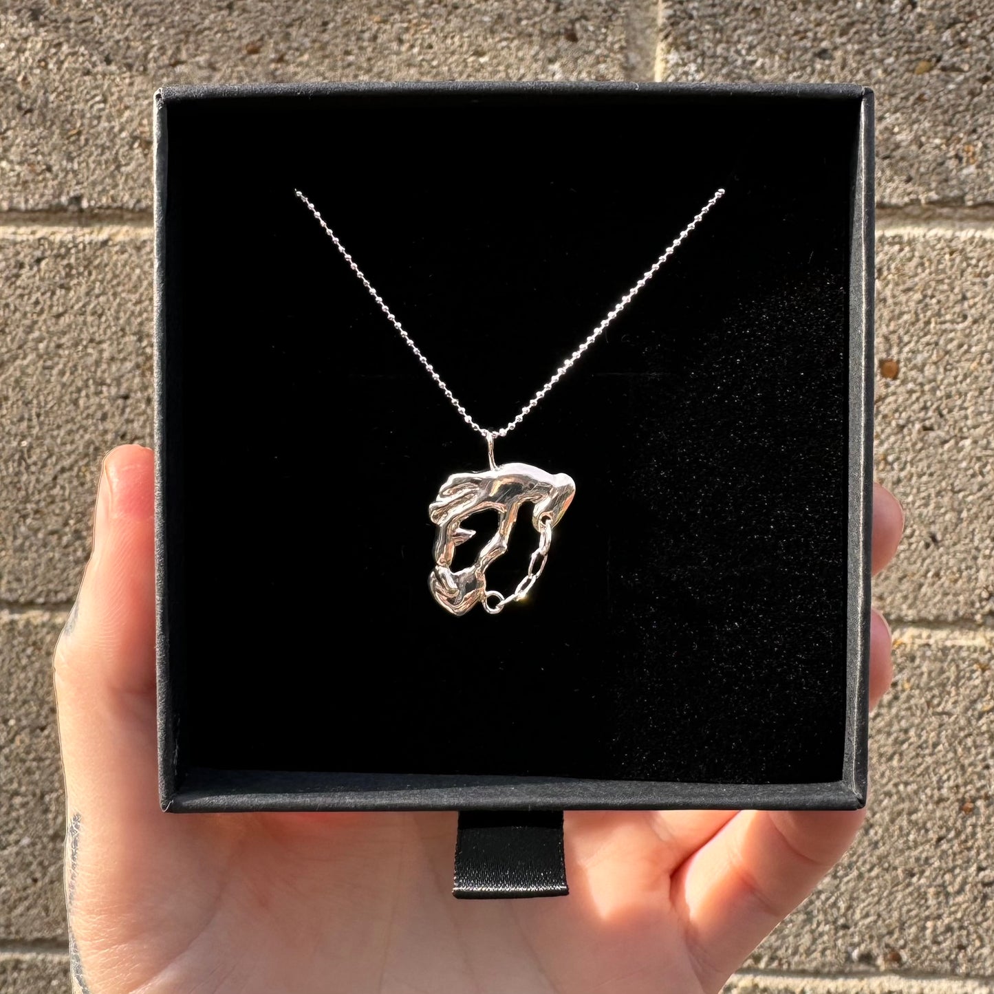 MTO Prisoner of Love Charm