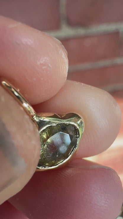 Petal Charm 08