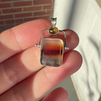 7 - Agate Hinge with Yellow Tourmaline Cabochon